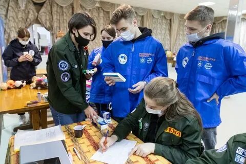 Тысяч добровольцев