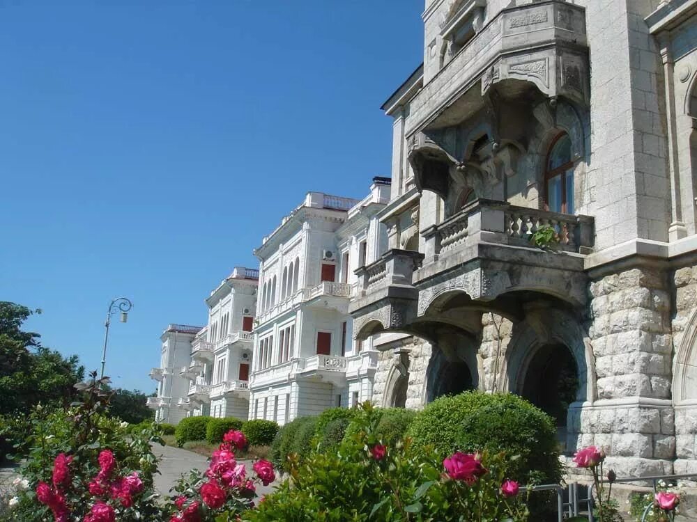 Ливадийский 4* ялта, крым. Ливадийский 4* ялта, крым. Ливадия отель ливадийский. Ливадийский телефон. Азор отель ялта.
