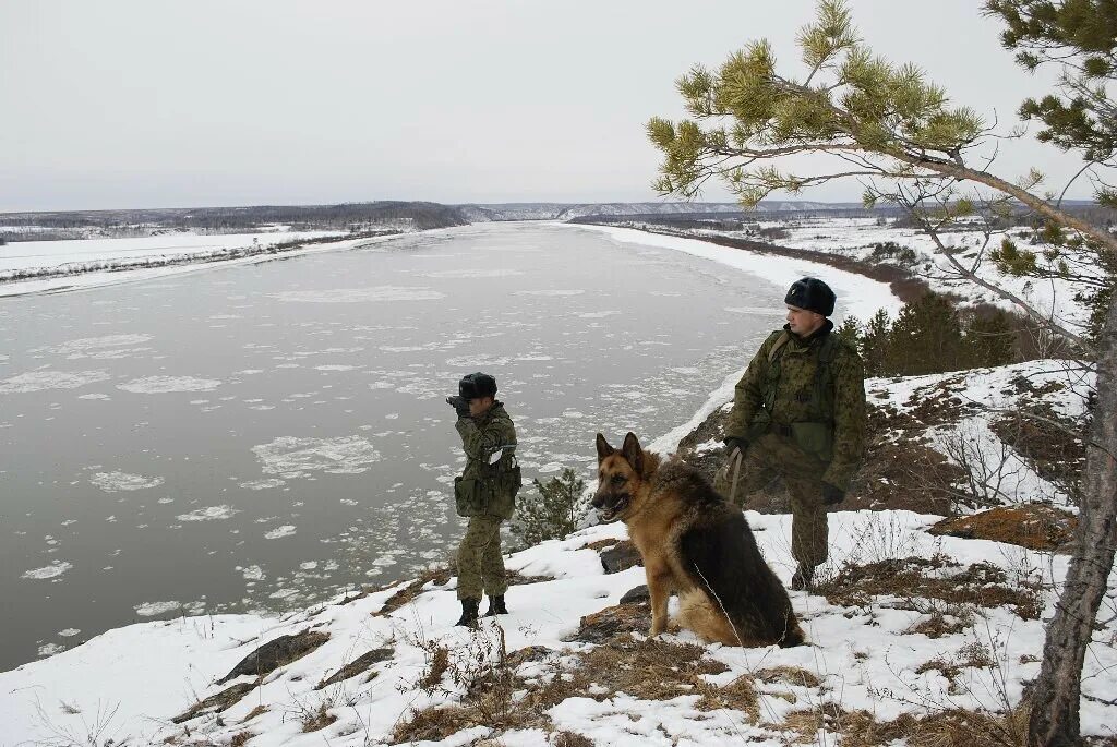 Пограничник пробуждение. Пограничная застава Дальний Восток. Погран войска дальнего Востока. Погран Карелия. Пограничники России.