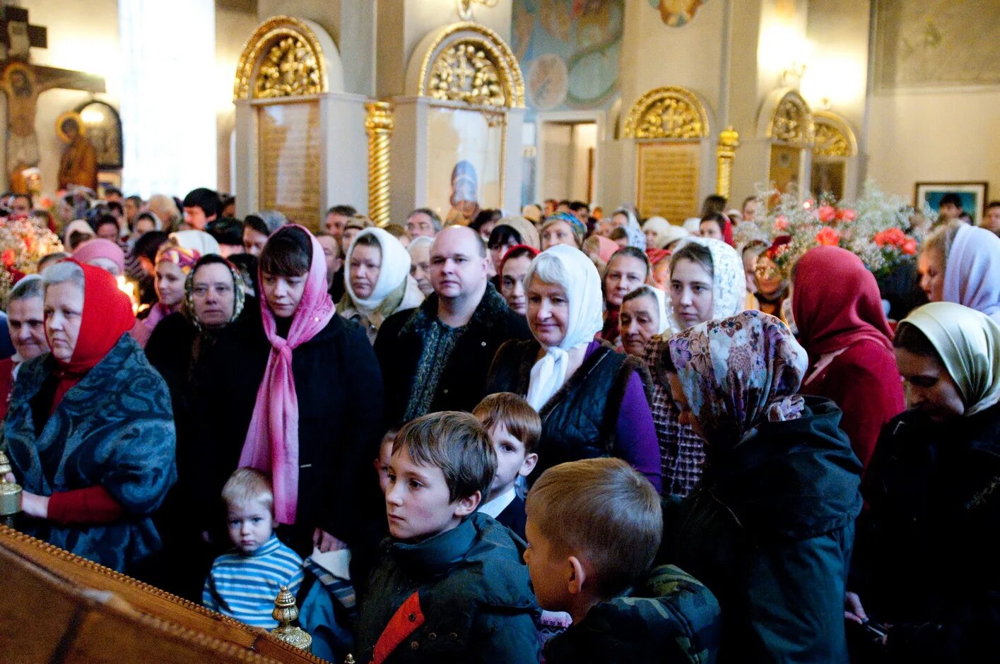 Храм вмц Параскевы пятницы. Храм Параскевы пятницы в Бутово. Престольный праздник в Погорельцево. Шатурское благочиние,храм вмч.Параскевы пятницы. Расписание служб параскева пятница