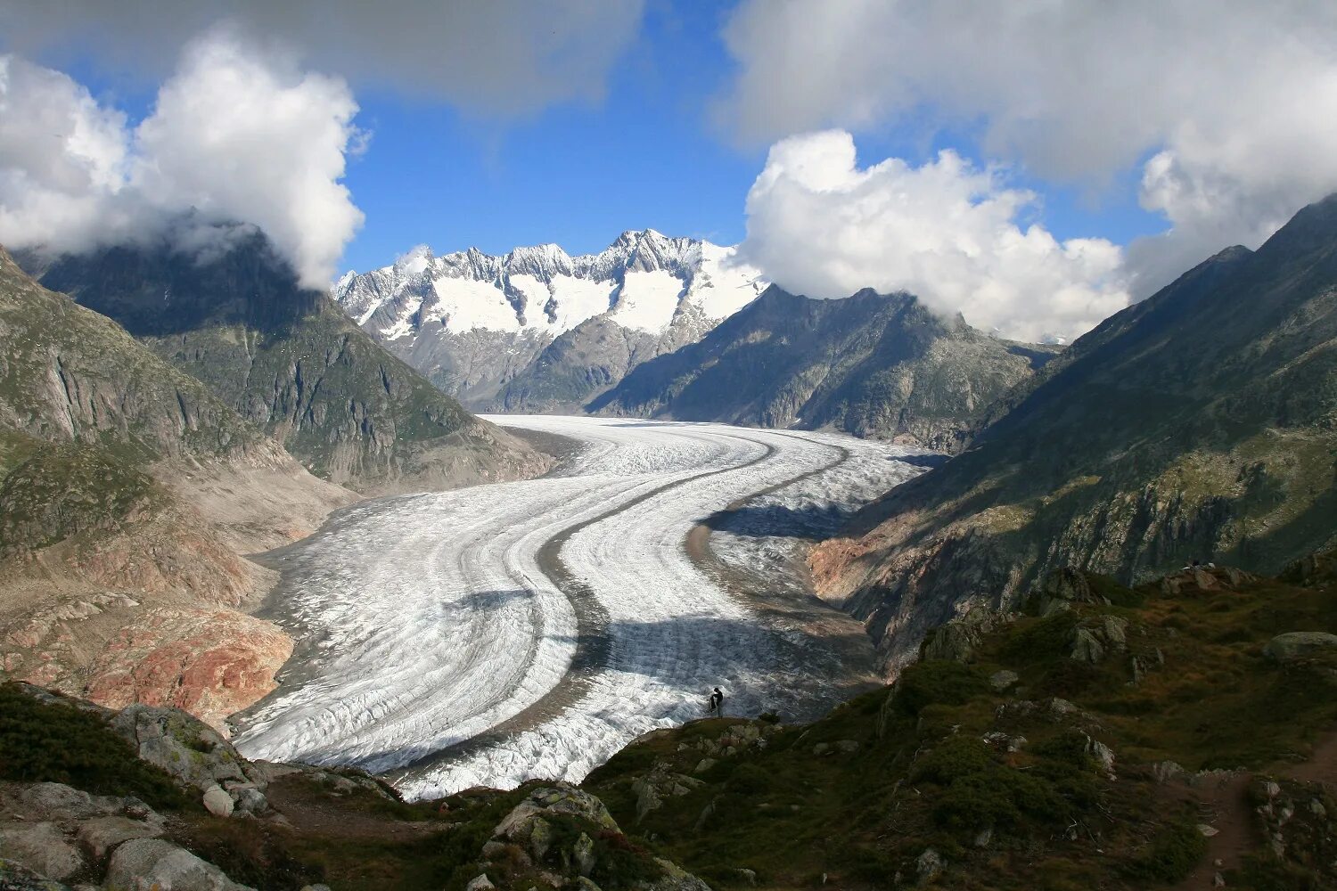 Самый большой горный ледник в мире. Алечский ледник Швейцария. Горы Юнгфрау — ледник Алетч. Юнгфрау-Алеч-Бичхорн (Бернские Альпы). Большой Алечский ледник Швейцария.