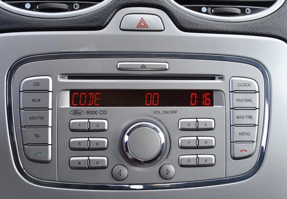 Штатная магнитола cd. Ford Focus 2 Sony 6000 USB. Магнитола Форд 6000cd. Ford Focus cd6000. Магнитола Ford Focus 6000cd.