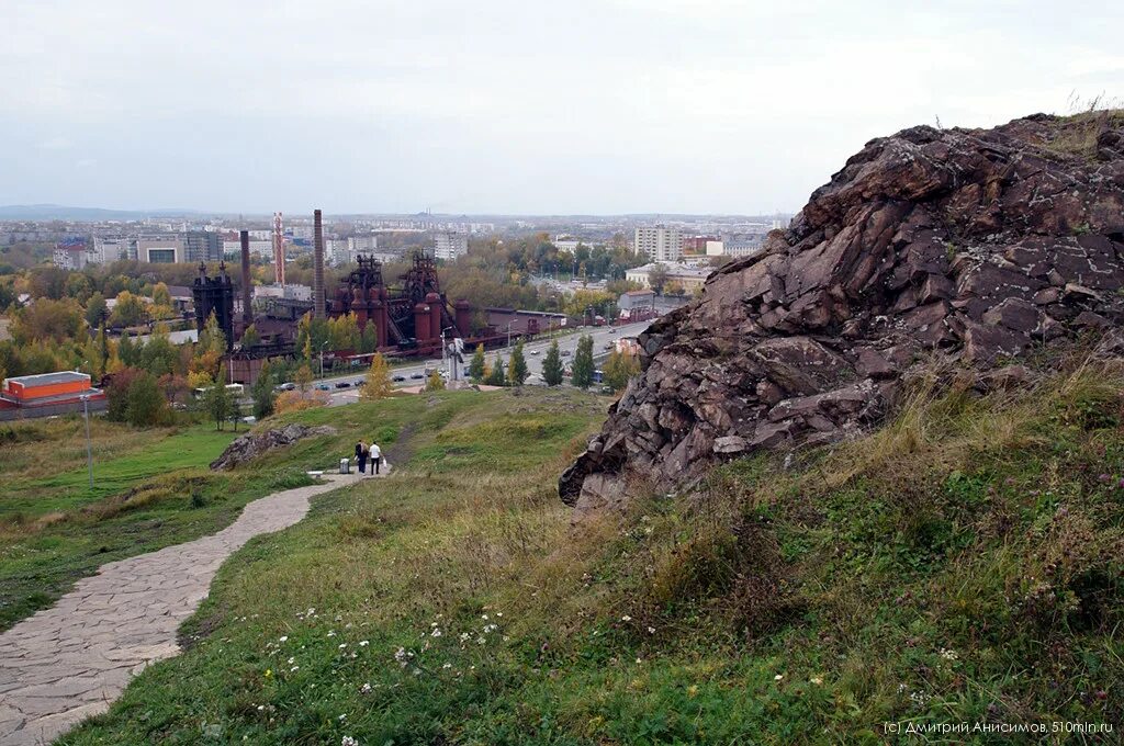 Лисья гора Нижний Тагил. Вид с лисьей горы Нижний Тагил. Лысая гора Нижний Тагил. Нижний Тагил вид с лисьей горы на город. Сайт горного нижний тагил