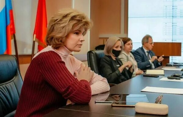 Комитет по образованию подольск. Селезнева галина викторовна комитет по образованию. Комитет по образованию саратов логотип. Комитет по образованию муниципального образования «город саратов». Центр комитета по образованию.