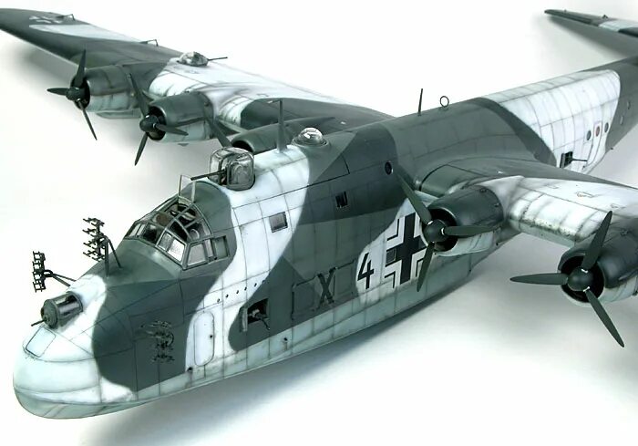 Ревелл блом унд фосс 238. Revell блом унд фосс bv-222. Блом и фосс bv 222 викинг. 222 2kv конденсатор. Блом и фосс bv 222 викинг.
