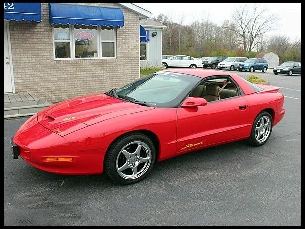 Каталог автомобилей Pontiac Firebird Firebird IV Купе, 3.4 MT (148 л.с.). Характ