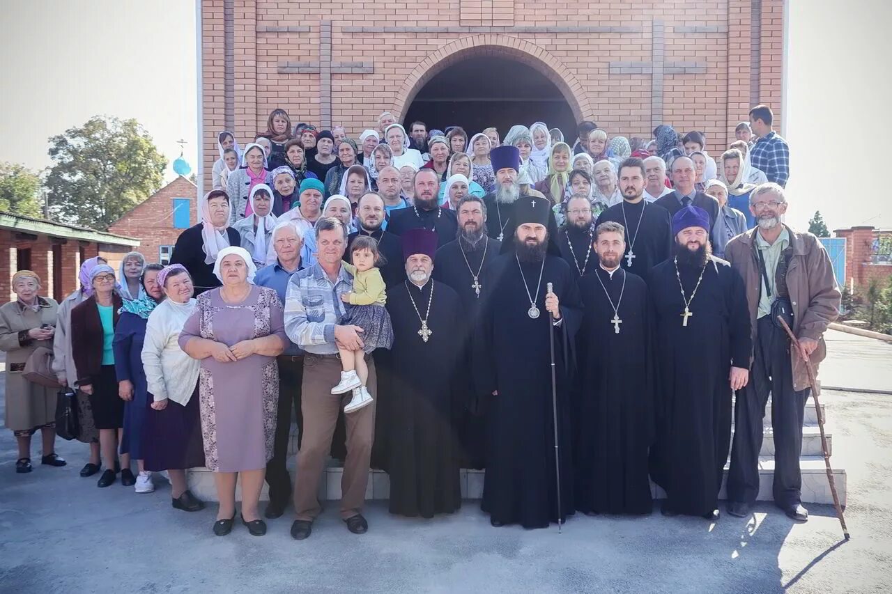 Погода кбр. Поселок Прохладный Кабардино-Балкария. Свято Никольский храм город Прохладный. Город Прохладный КБР. Храм в Прохладном КБР.