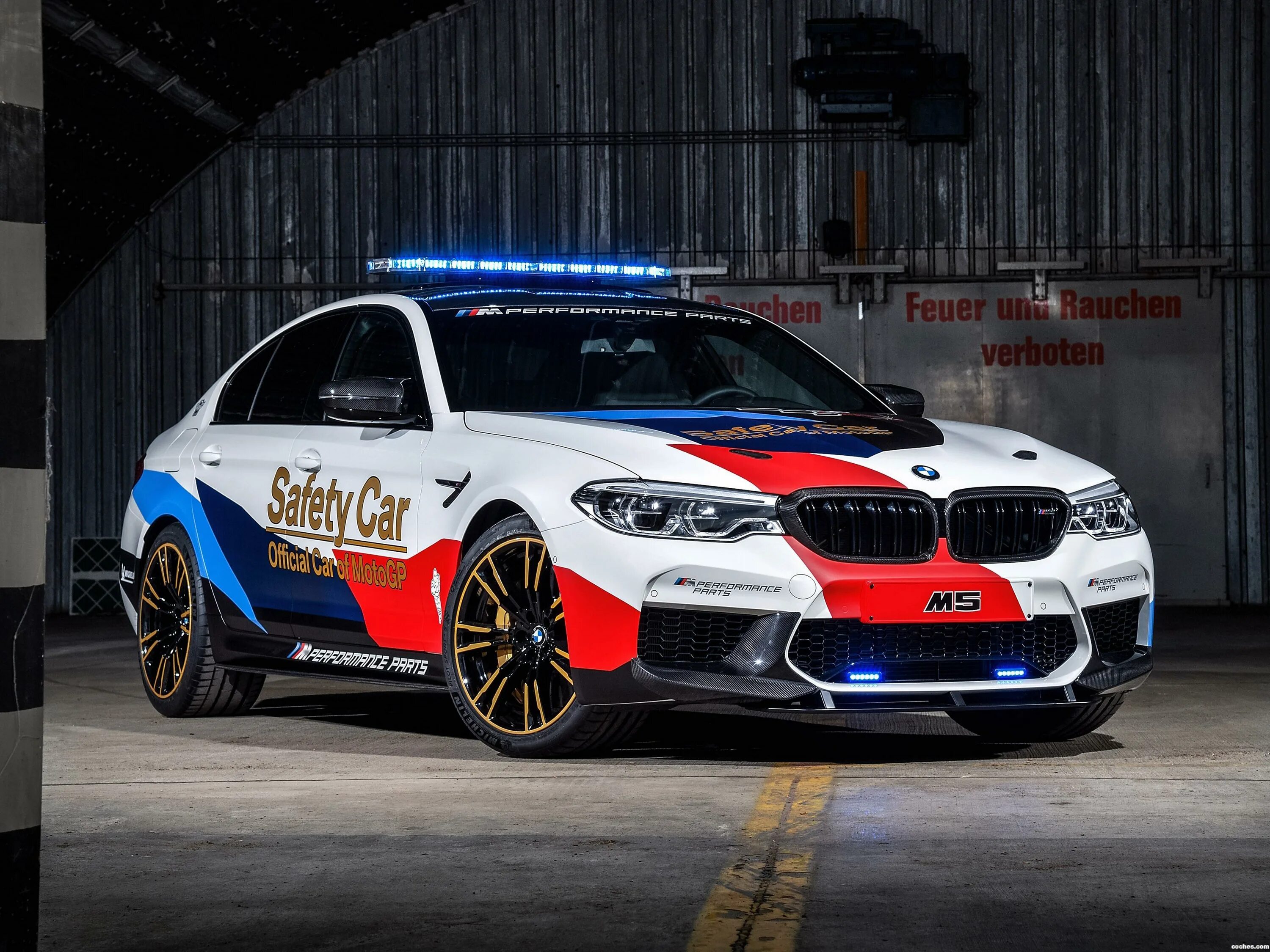 Включи бмв 5. BMW m5 f90 Police. BMW m5 f90 Полицейская. БМВ м5 Эволюшн. BMW m5 f90 livery.