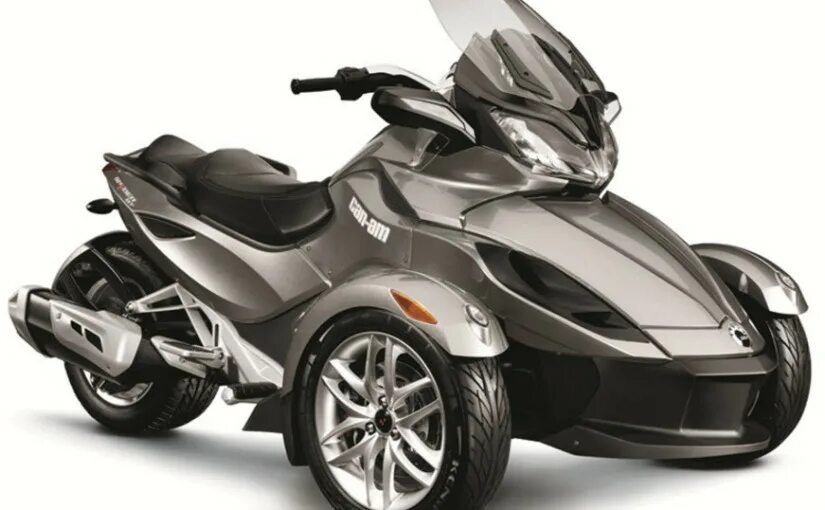 Трехколесный мотоцикл купить. Трицикл BRP Spyder. Трицикл can am Spyder. Трицикл БРП Спайдер новый. Трицикл BRP can-am Spyder.