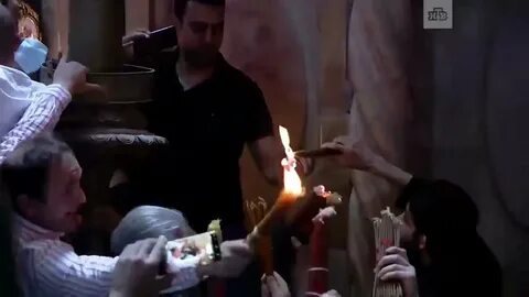Как сходит благодатный огонь видео
