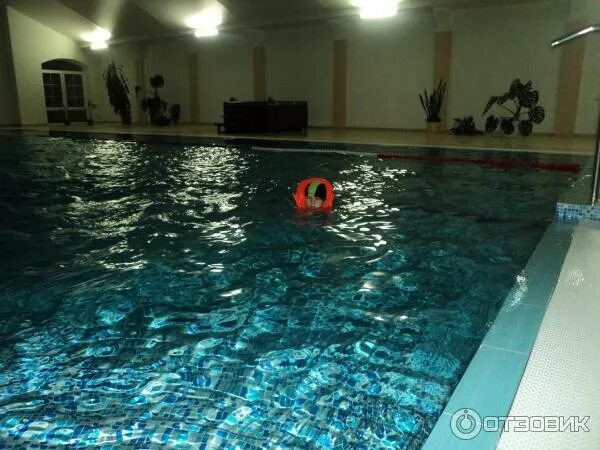 Боровая бассейн смоленск официальный сайт. Бассейн в боровой. Царь банька искитим. Бассейн в боровой. Бассейн в санатории боровое беларусь.