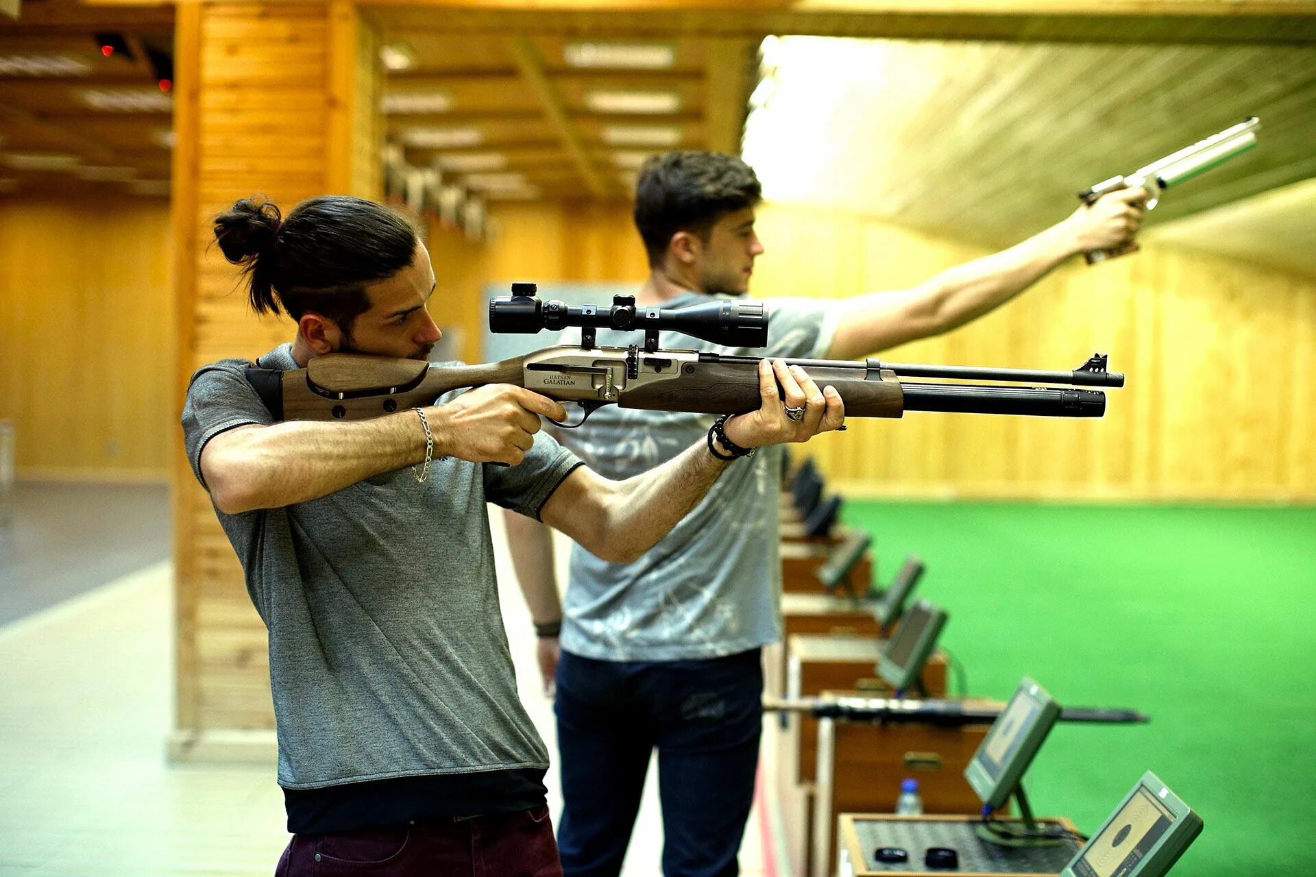Стрельба по цели. Gabala shooting club. Shooting man. Shooting ve. Issf стендовая стрельба.