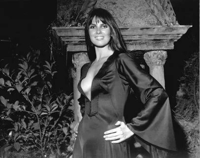 Caroline Munro Female Actresses, English Actresses, British Actresses, Caro...