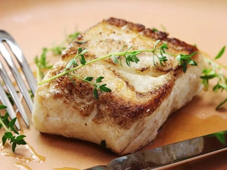 Палтус рецепт быстро и вкусно. Палтус. палтус филе. филе палтуса блюдо. палтус рыба филе.