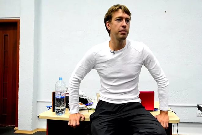 Алекс лесли пикап тренинг. Катюше лашковой алекс лесли. Пикап тренинги лесли. Алекс лесли фото. Тренинги алекса.