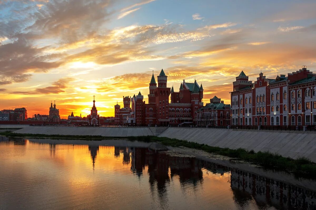 заход солнца в йошкар оле. восход в йошкар оле. йошкар-ола достопримечательнос. йошкар-ола набережная закат. рассвет йошкар ола.
