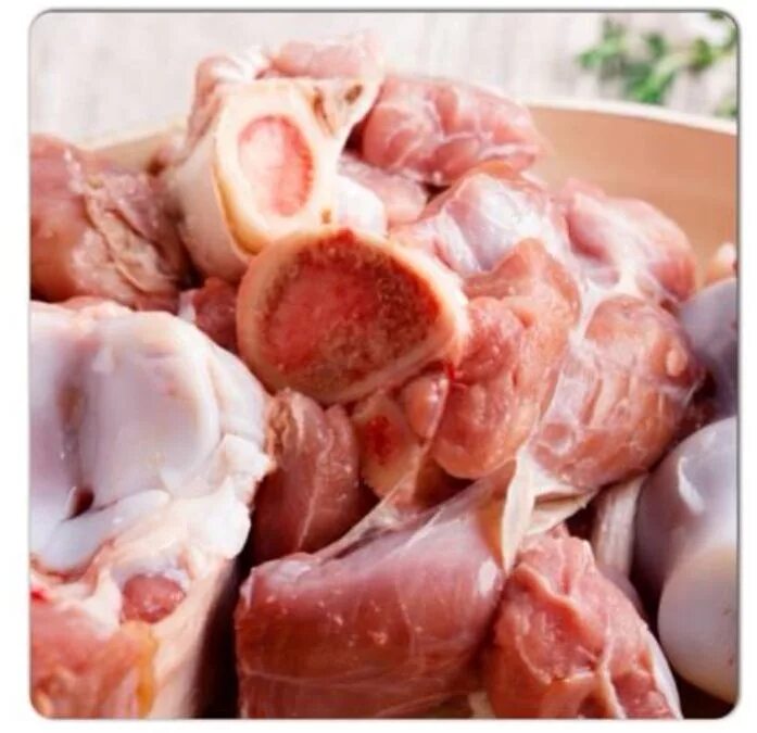 Свиные хрящи жареные. Свиные хрящики в духовке. Свиные хрящики в духовке. Свиные хрящи рецепты. Свиные хрящи жареные.