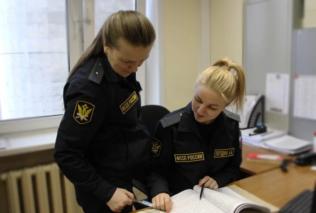 Приставы контакты московская. Двойник у приставов. Приставы контакты московская. Судебные приставы москва. Приставы контакты московская.