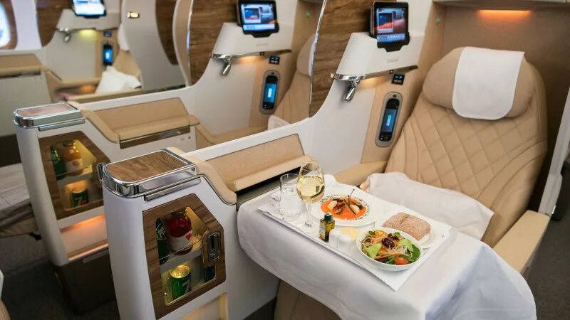 Бизнес класс в самолете расположение 7 ways to multiply your chances to get upgraded to first class Classe executiva,