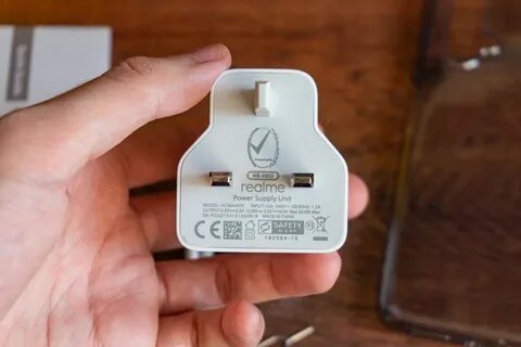 Realme 8 беспроводная зарядка