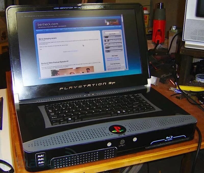 Ps3 ноутбук. Корпус ps3 slim. Моддинг ps3 super slim. Ноутбук corsair. Переделка ноутбука в неттоп.