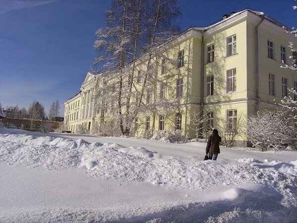 Пирогова 3 центр платных. Пирогова 3 Петрозаводск Республиканская больница. Больница им. в. а. Баранова, Петрозаводск. Ул Пирогова 3 Петрозаводск. Г Петрозаводск ул Пирогова 3.