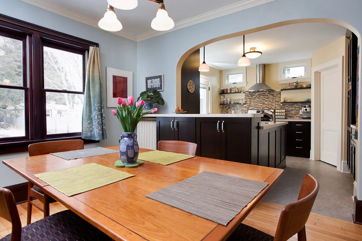 Кухня на балконе. Кухня лофт 9м2. Совмещение лоджии с кухней. Выход из комнаты в кухню. Кухня в однокомнатной хрущевке.