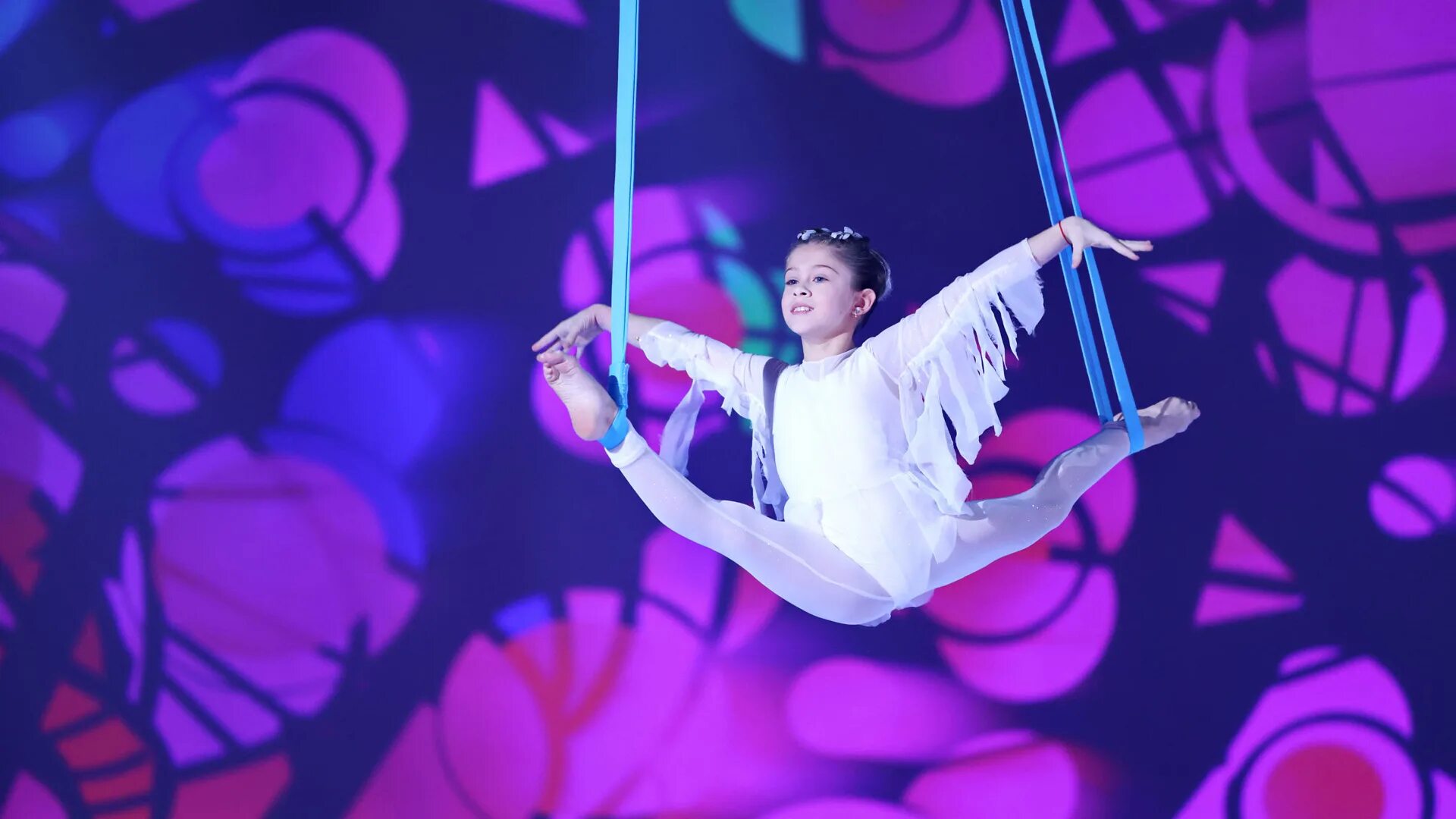 синяя птица гимнастка. даша заец воздушная гимнастка. варвара гордеева варвара гордеева. синяя птица девочка гимнастка. варя гордеева синяя птица.