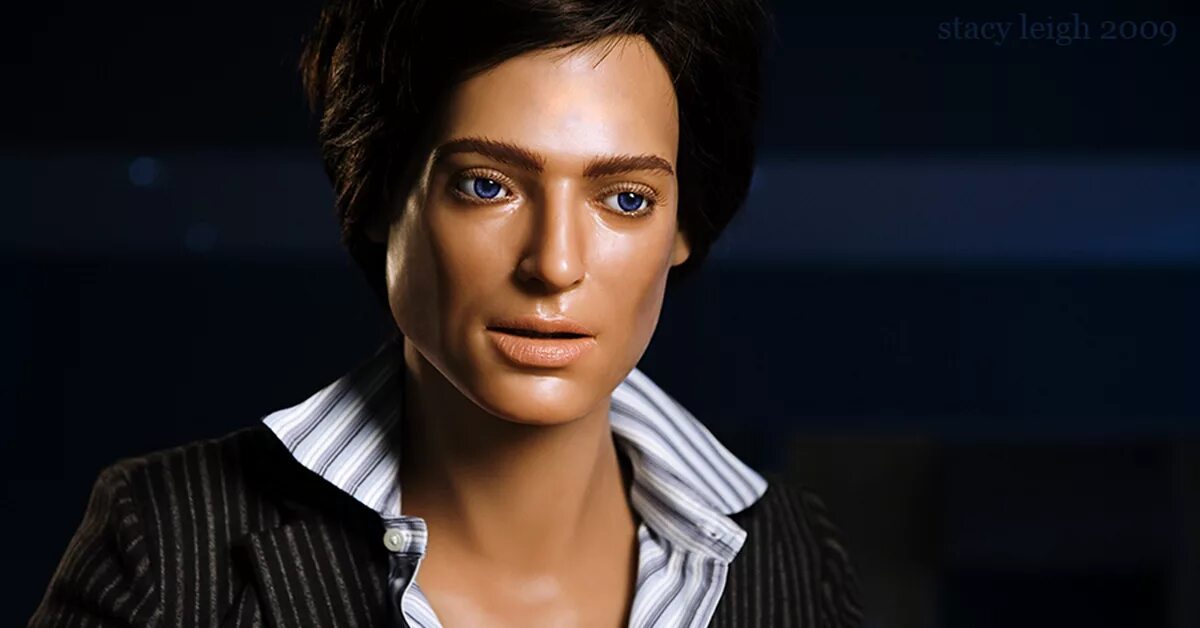 Девушки с мужской куклой. Барби и кен любовь. Кукла мужчина для женщин. Девушки с мужской куклой. Девушки с мужской куклой.