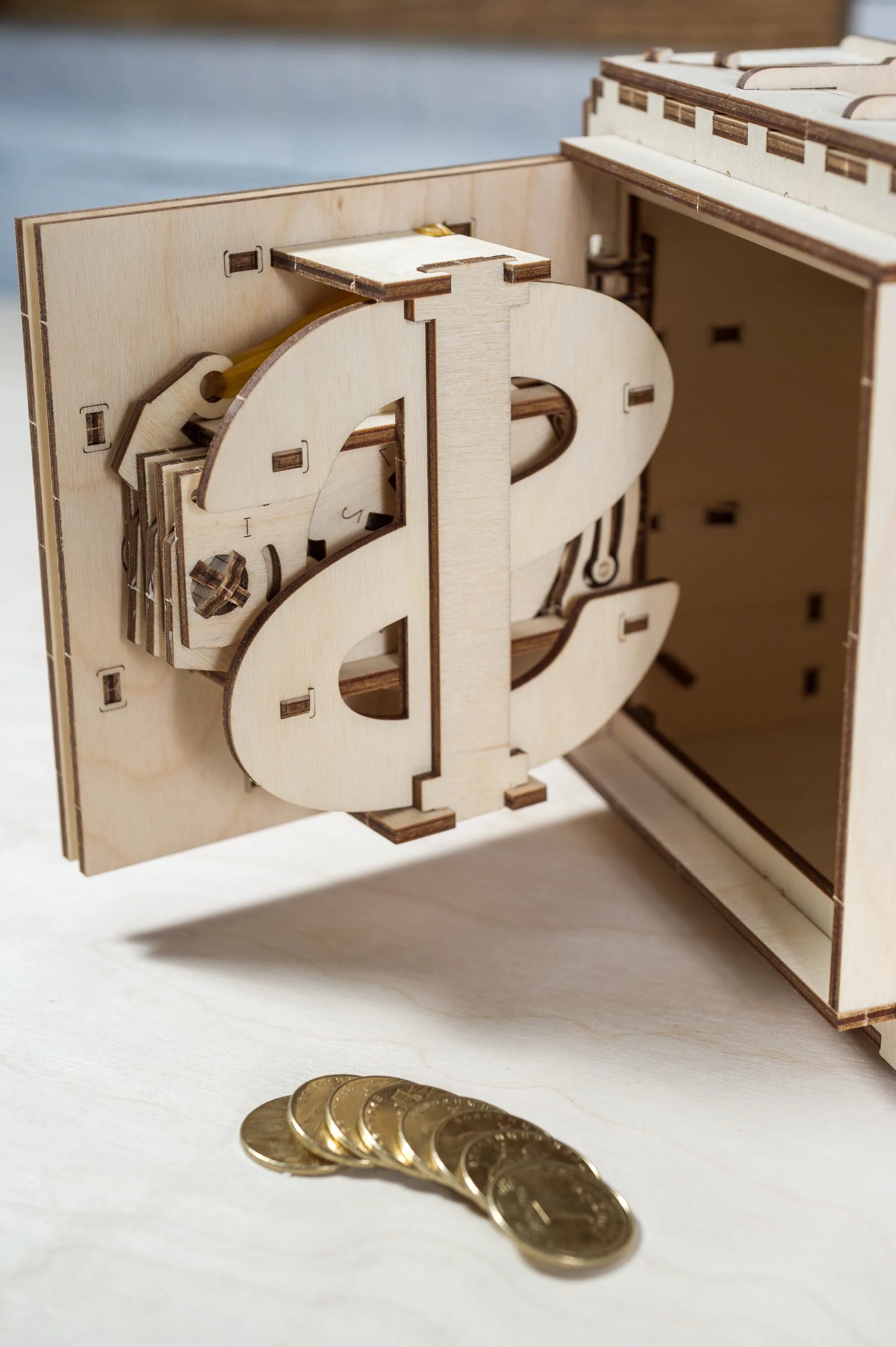 Конструктор сейф. 3d-пазл ugears «сейф». 3d-пазл ugears сейф (safe). конструктор югерс сейф. конструктор ugears сейф 70011.