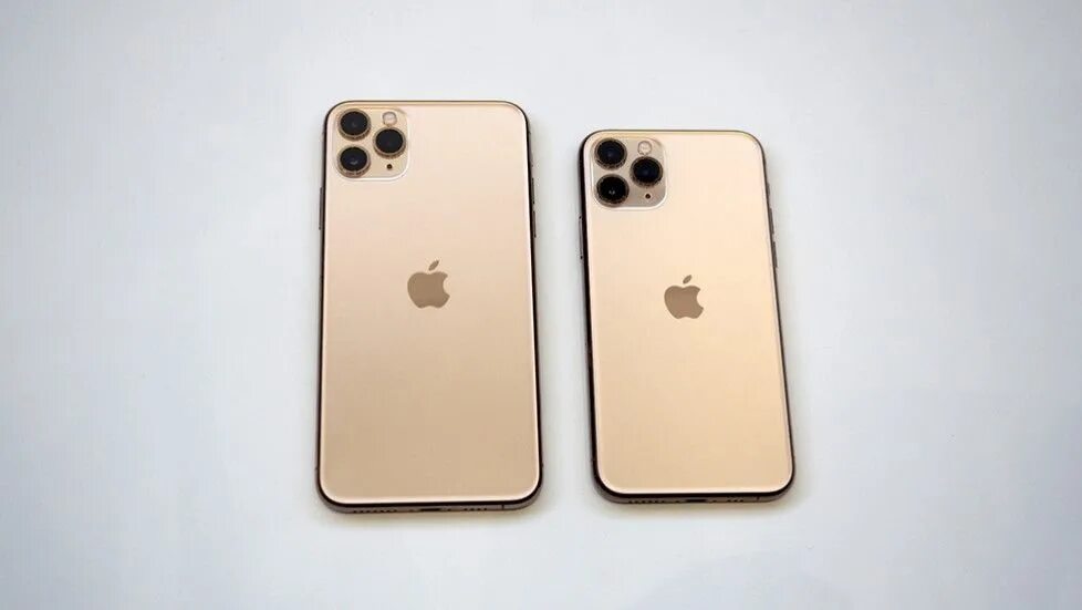 Как определить айфон 11. Айфон 11 Промакс. Iphone 12 Pro Max. Iphone 12 Pro Max Gold. Iphone 11 Pro Max Gold.