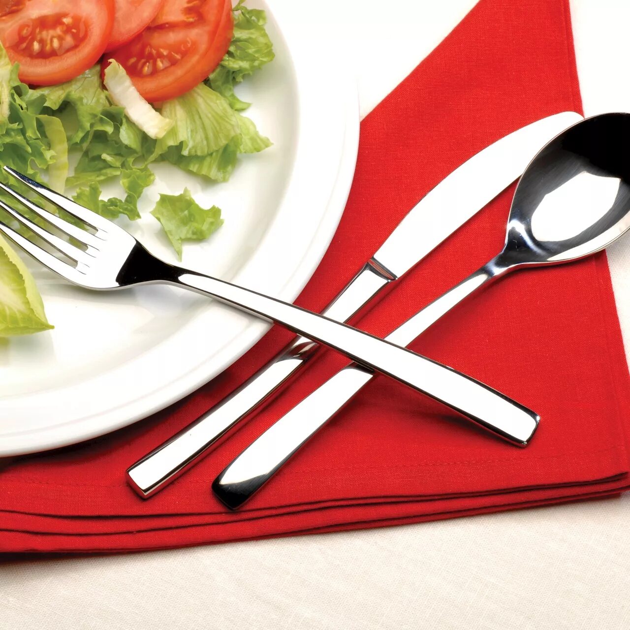 Тарелки ножи вилки. Tableware set столовые приборы. Ложки вилки. Тарелка вилка нож. Тарелки вилки.