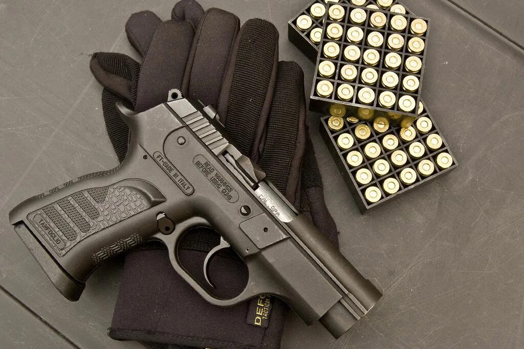 Tanfoglio Inna 9mm. Танфолио 9мм. Магнум травматический.