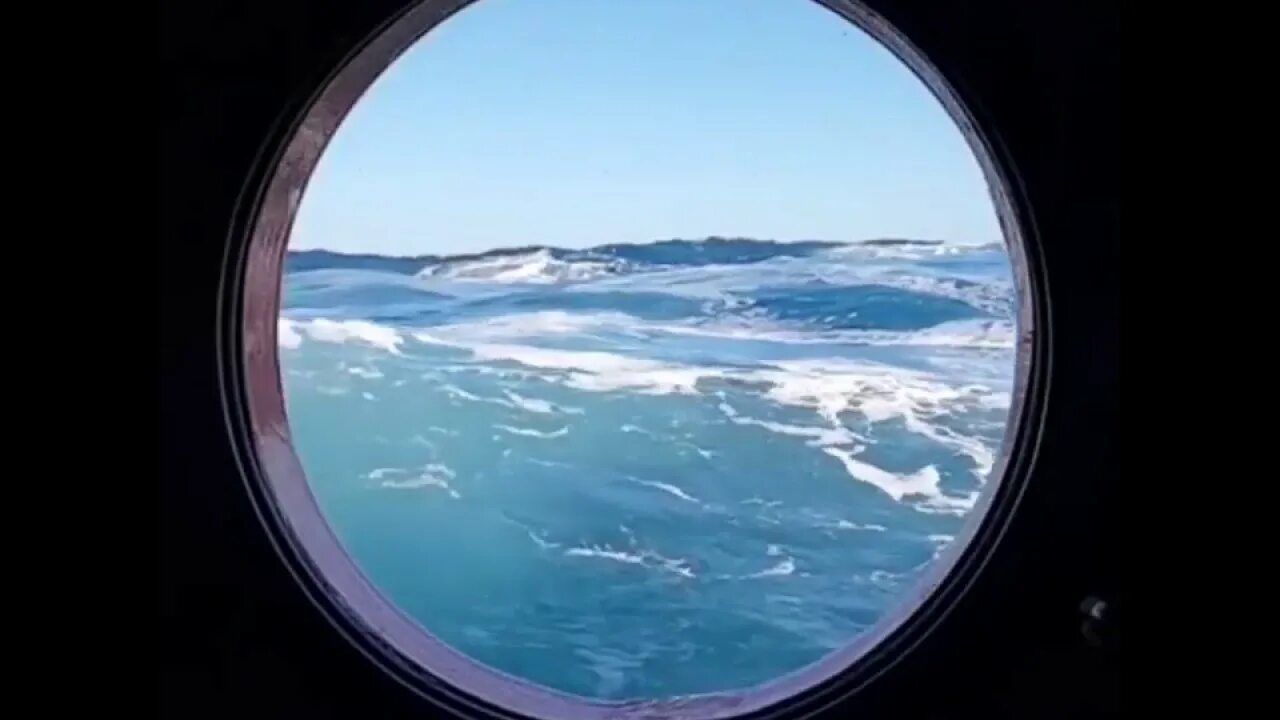 Зеркало иллюминатор. Иллюминатор космического корабля мкс. Иллюминатор группа. Вид из иллюминатора корабля. Иллюминатор для детей.