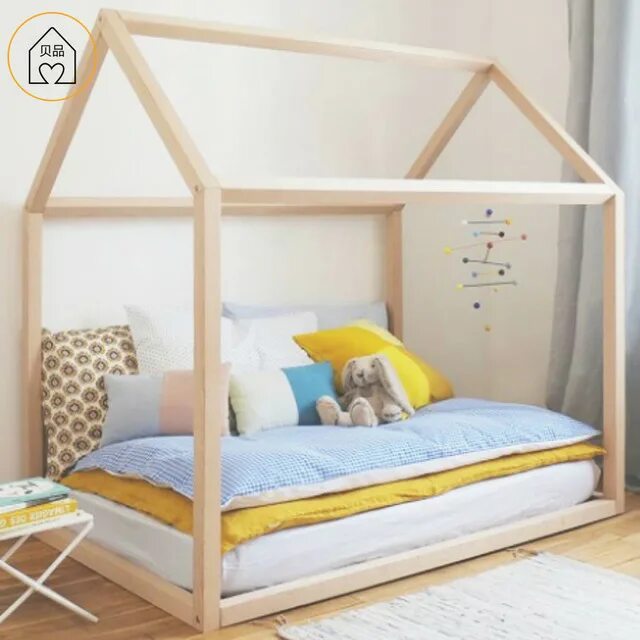 Кровать дом взрослая. Детская кроватка домик. Детские кроватки домики. Кровать домик для детей. Кровать детская - домик.