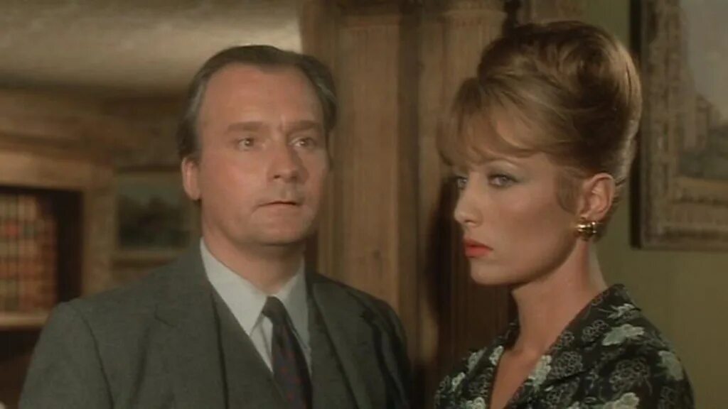 Неверная жена / la femme infidele. Очень неверная жена 1988. Очень неверная жена 1988. Очень неверная жена 1988. Неверная жена / la femme infidele.