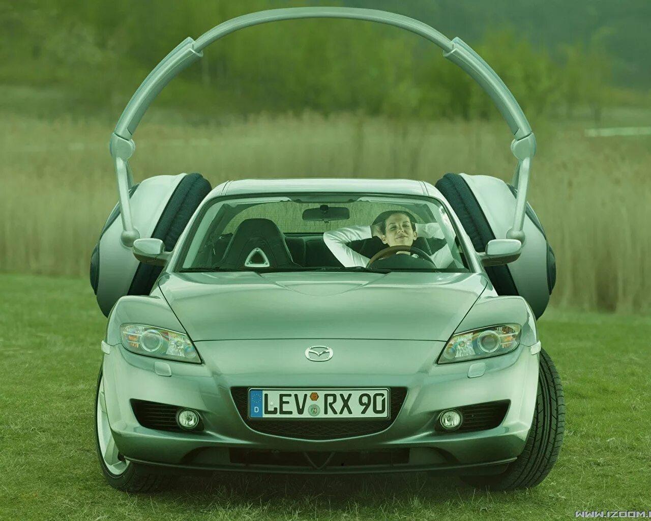 Аудиосистемы в машину. Обложка альбома басс машина. Динамики в машину. Sonus car audio. Музыка иномарка.