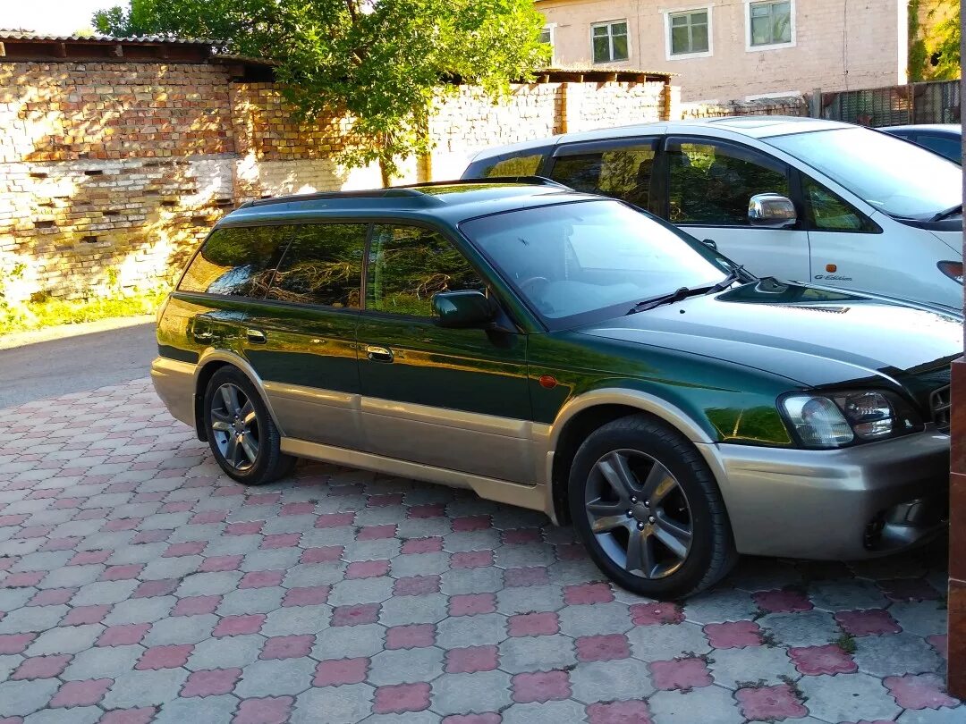 Subaru Legacy Outback 2000. Субару Legacy Outback 2000. Subaru Outback 2000 универсал. Subaru Legacy Outback 2000 год. Аутбек 2000 года