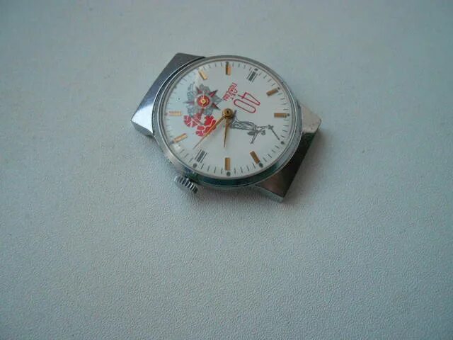 часы ракета 1945-1985. часы слава 1608. ччз 1мчз. часы победа 40 лет победы. часы победа 40мм "военные" 0061.