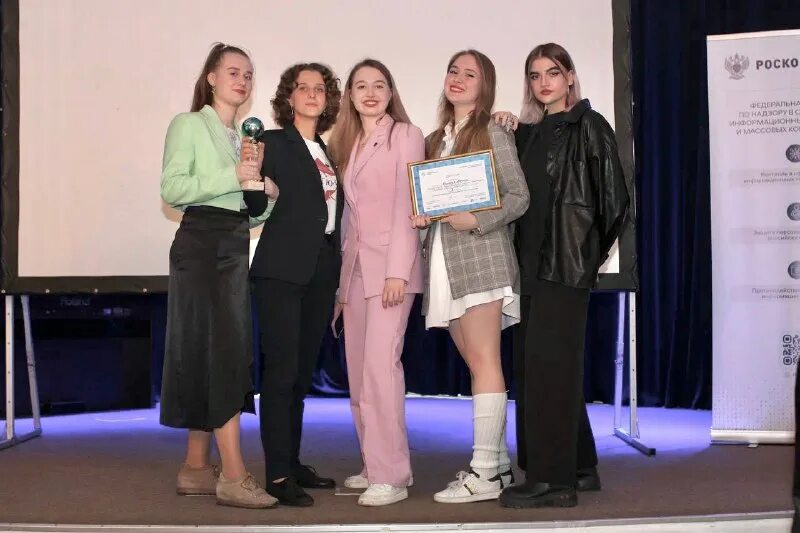 Проходные баллы. Проходной балл сеченова 2023. Двфу проходной балл. Мгюа баллы 2023. Проходной балл.