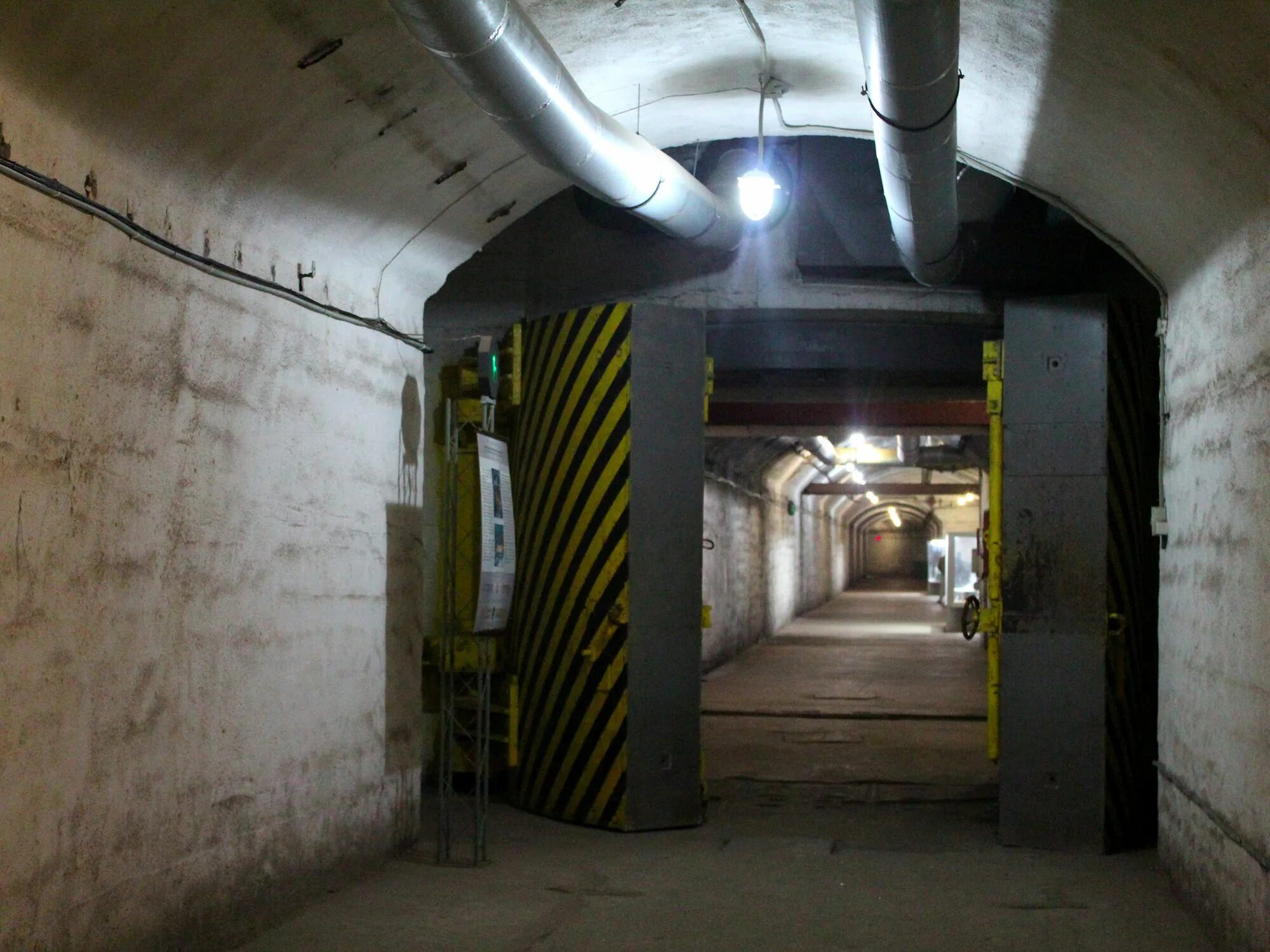 Балаклава Underground. Балаклава Underground Garage.. Фото в Балаклаве андеграунд. Abandoned Soviet Base.