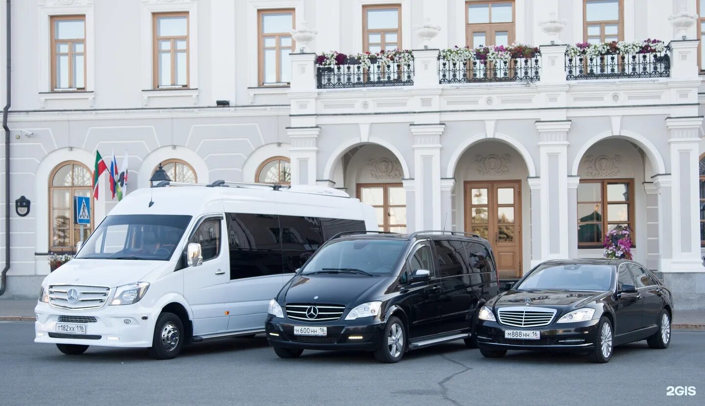 Мерседес бенц спринтер. Пассажирские перевозки минивэн. Mercedes-benz sprinter. Аэропорт мерседес спринтер. Минибус 12 трансфер.