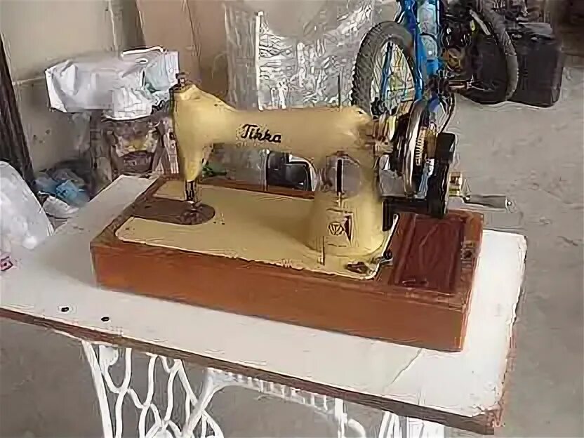 Швейная машина tikka. Машинка тикка. Тик швейная. Швейная машинка tikka. Швейная машина тикка финляндия 1958 г.