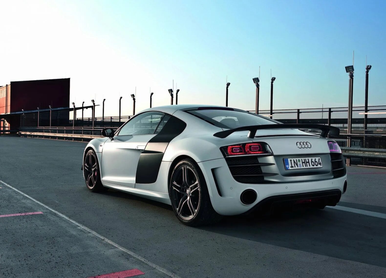 Audi r8 gt