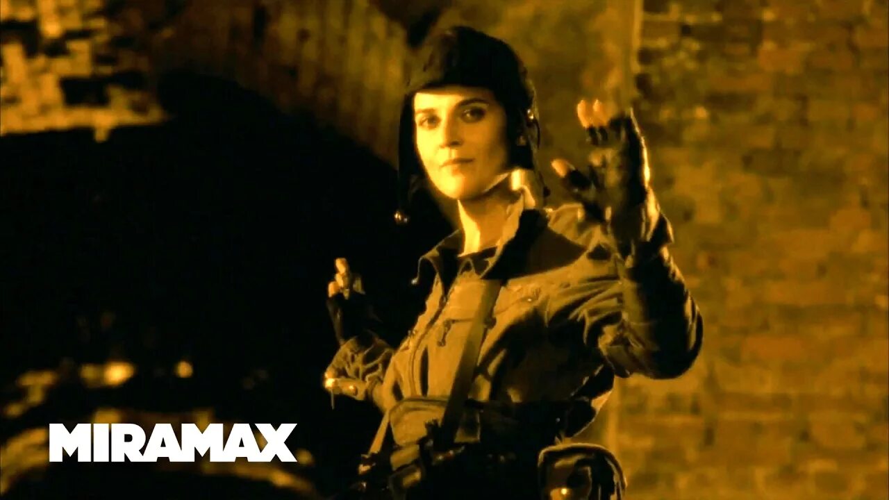 Avalon video. Avalon 2001 movie. малгожата форемняк авалон.