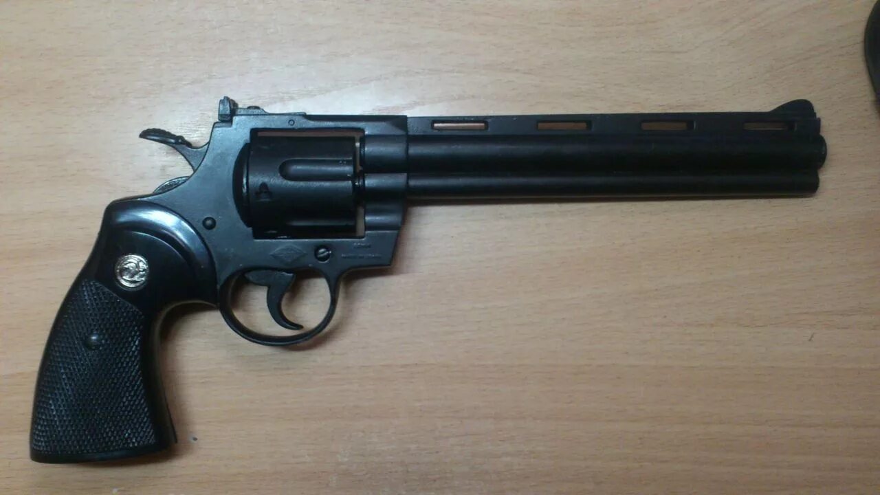 Винчестер 357 magnum. Газовый магнум. Super force airsoft gun. Газовый магнум. Револьвер магнум 45.