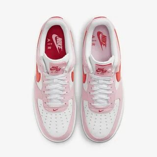 Кроссовки love nike