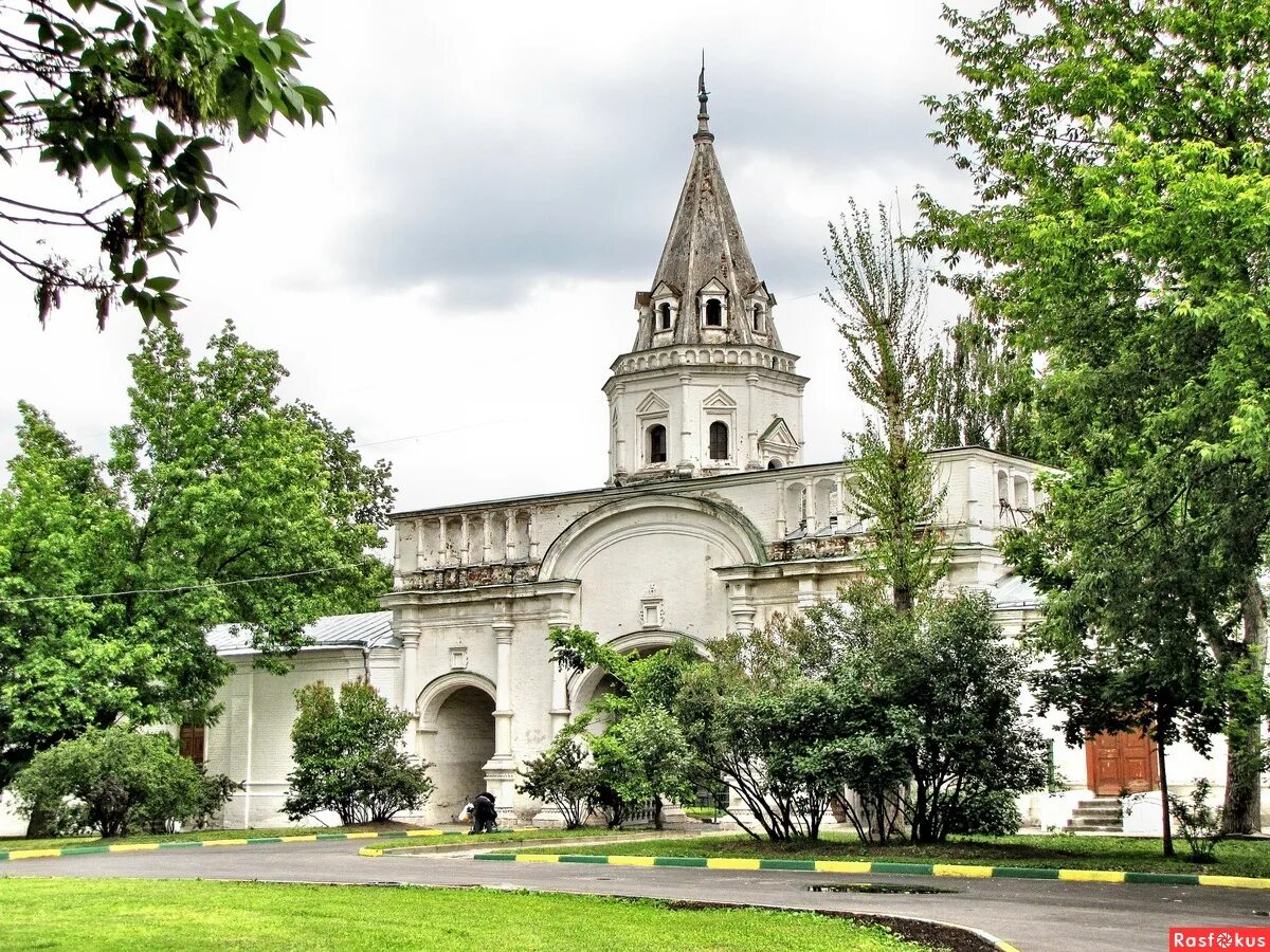 Московский кремль 16 век. Измайловский дворец и государев двор в усадьбе измайлово. Ворота государева двора измайлово. Государев печатный двор в москве. Государев двор.