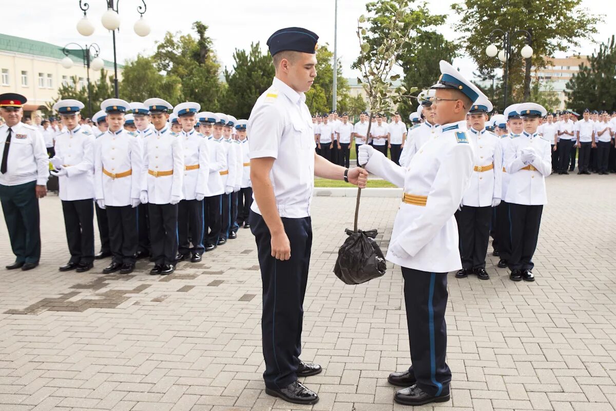 Сайт ставропольского президентского кадетского. СПКУ Ставропольское президентское кадетское училище. СПКУ Ставропольское президентское кадетское училище Главная. Кадетское училище Ставрополь корпус. Кадетское училище Ставрополь форма.