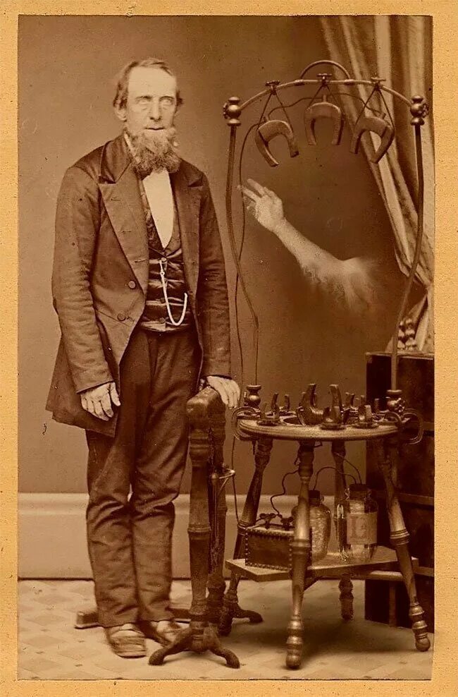 Чарльз марш палеонтолог. Ученый xix века. Великие российские ученые 19 века. Ученые 19 века. Ученые 19 века.